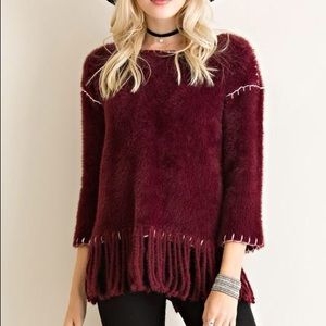 Entro fuzzy sweater